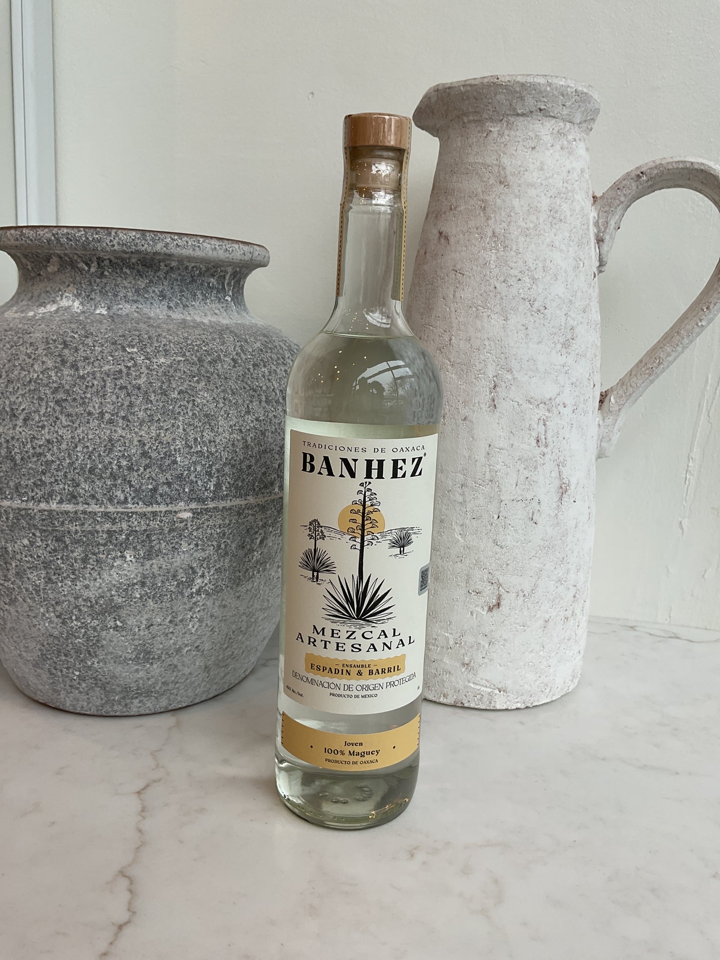 Banhez Mezcal Artesanal Ensamble Espadin & Barril Joven 100% Maguey
