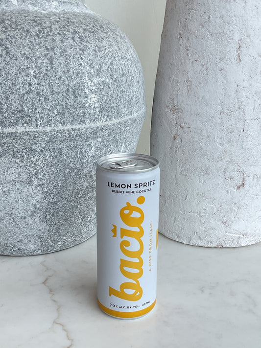 Bacio Lemon Spritz (can)